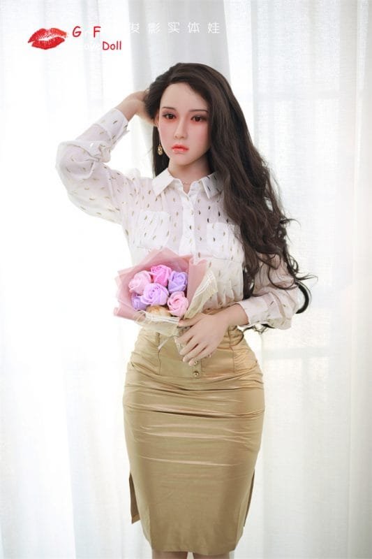 Lifelike-Girll-Sex-Doll-4