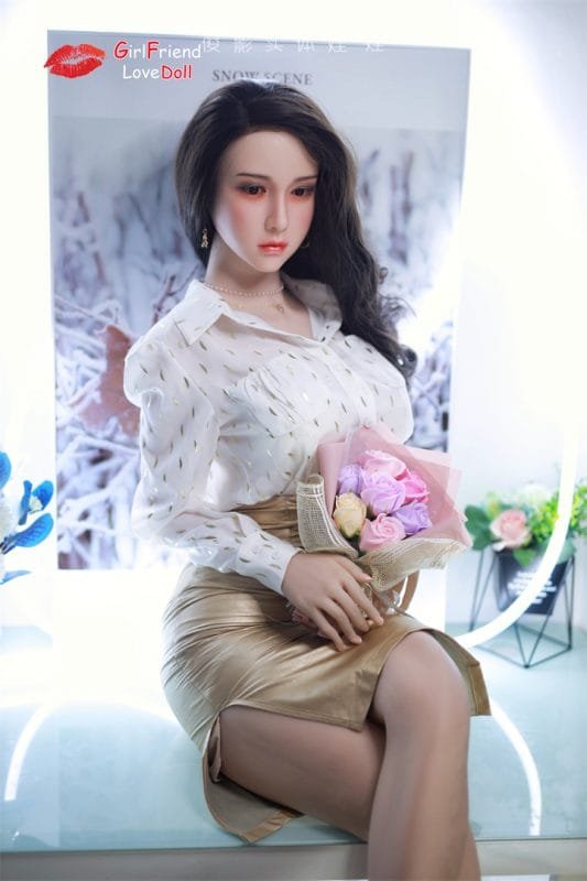 Lifelike-Girll-Sex-Doll-9