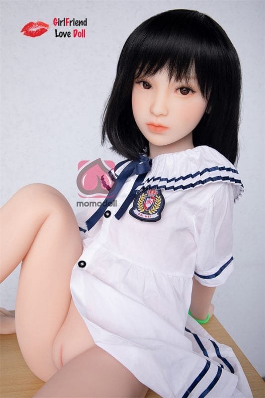 Small-Breast-Sex-Doll-8